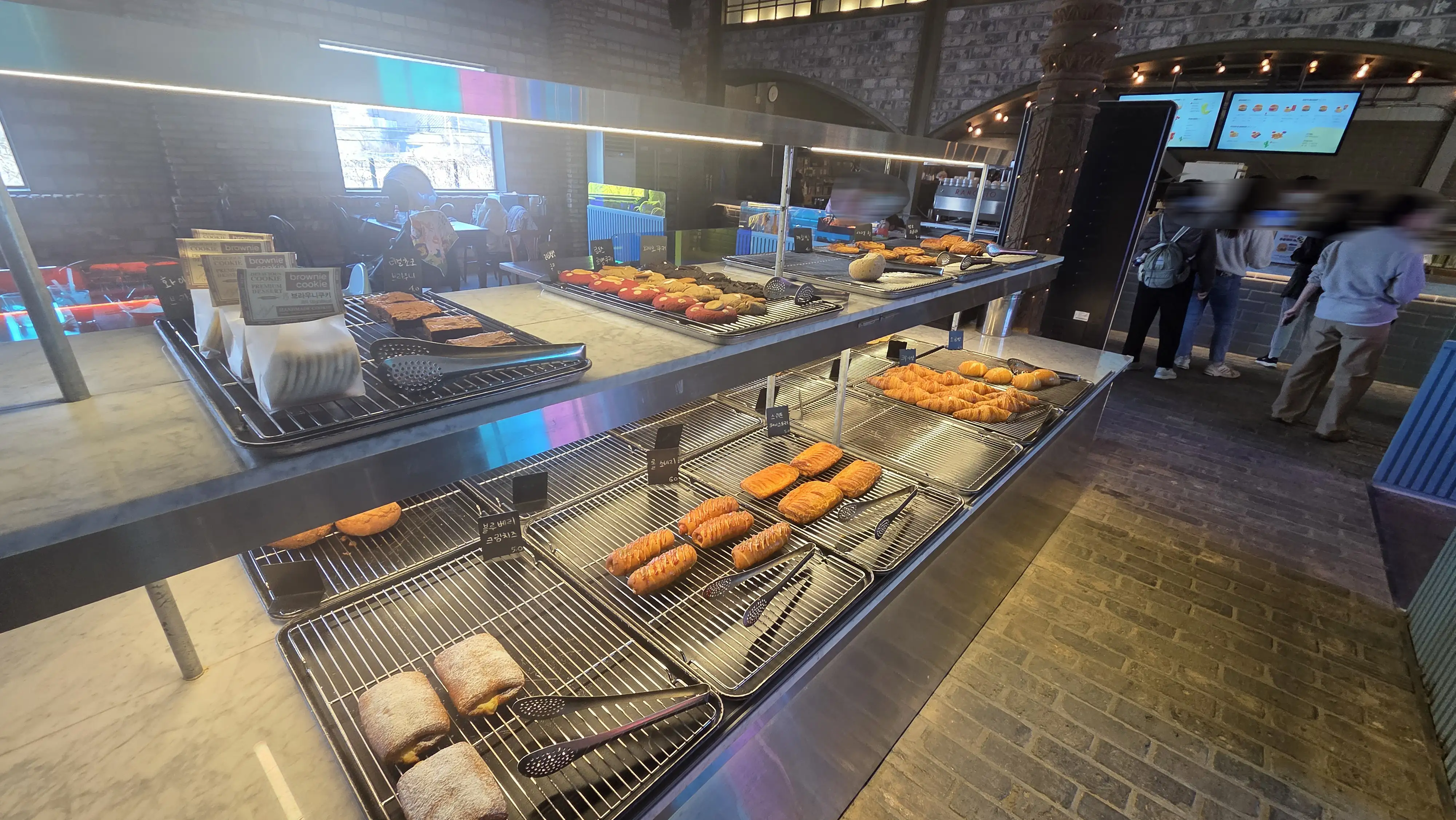 Image in a image block