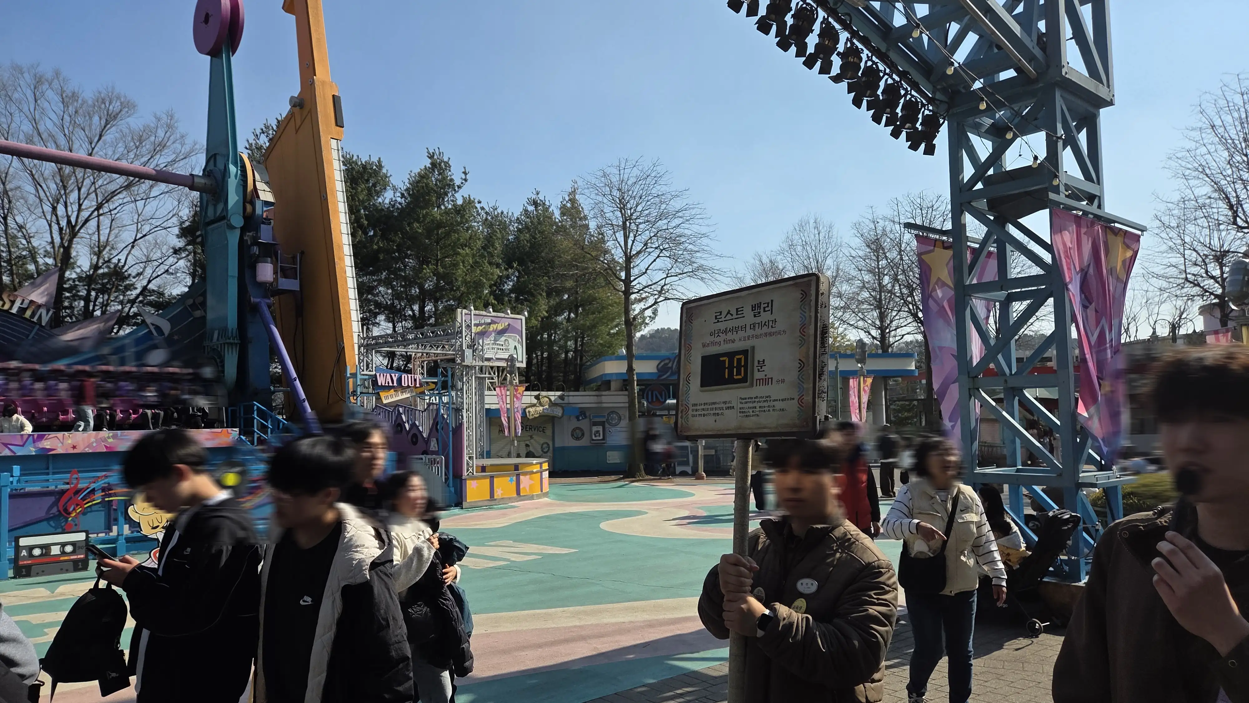 Image in a image block