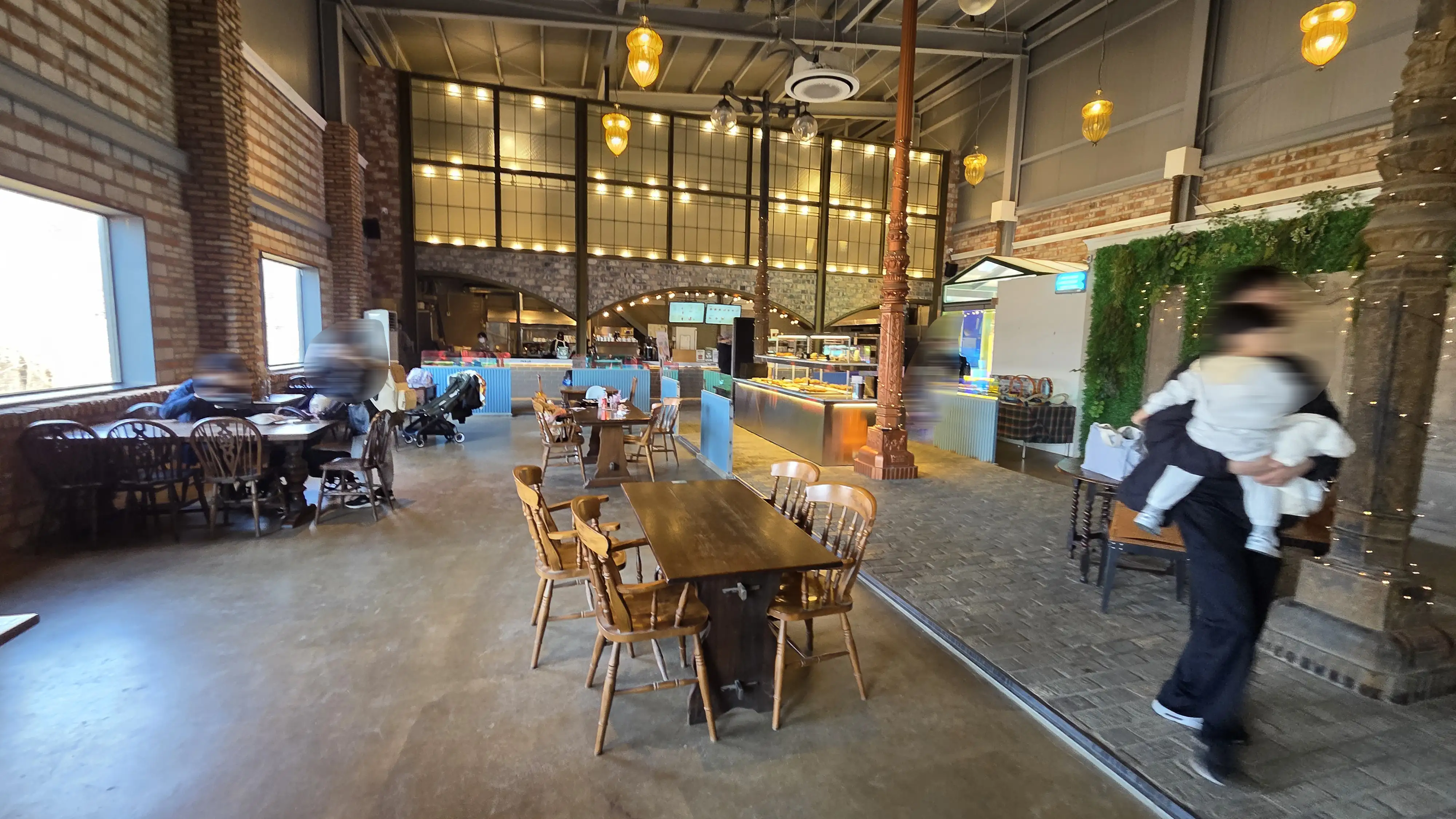 Image in a image block